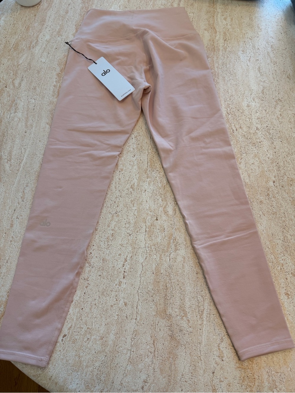 ALO Yoga Kids Leggings in Blush